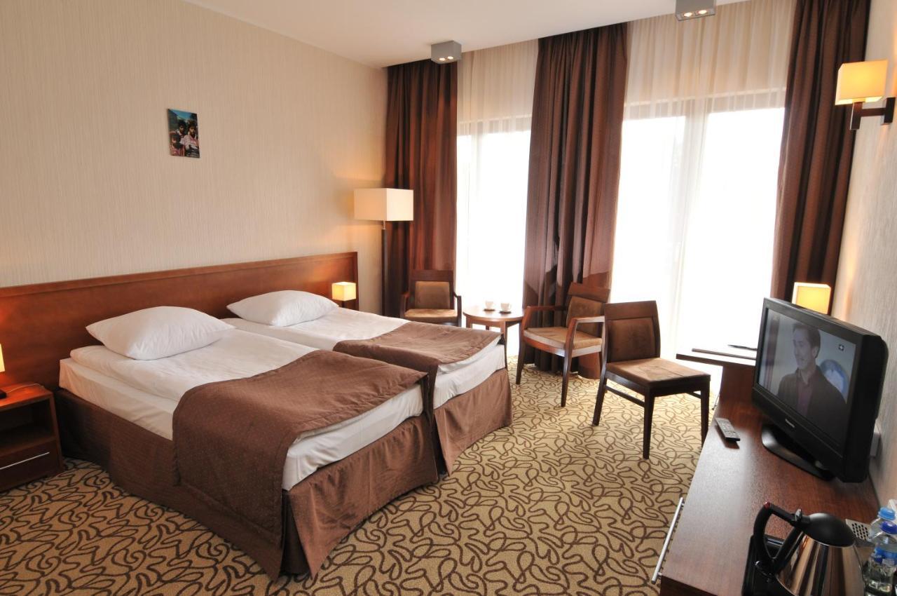 Centrum Wypoczynkowo-Konferencyjne Solaris วาเซ ภายนอก รูปภาพ