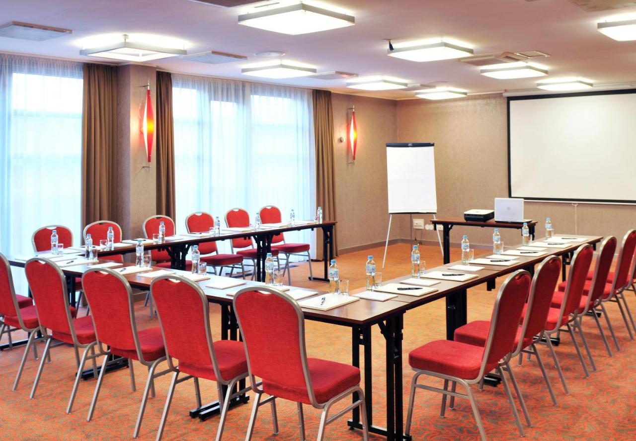 Centrum Wypoczynkowo-Konferencyjne Solaris วาเซ ภายนอก รูปภาพ